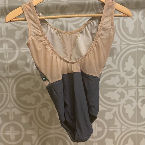 Heart Patterned Luckyleo - Picture 2 of 3